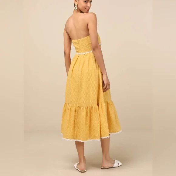 Lulus Mustard Yellow Polka Dot Strapless Midi Dress NWT Bow Ric Rac Trim Sz M - Picture 2 of 12